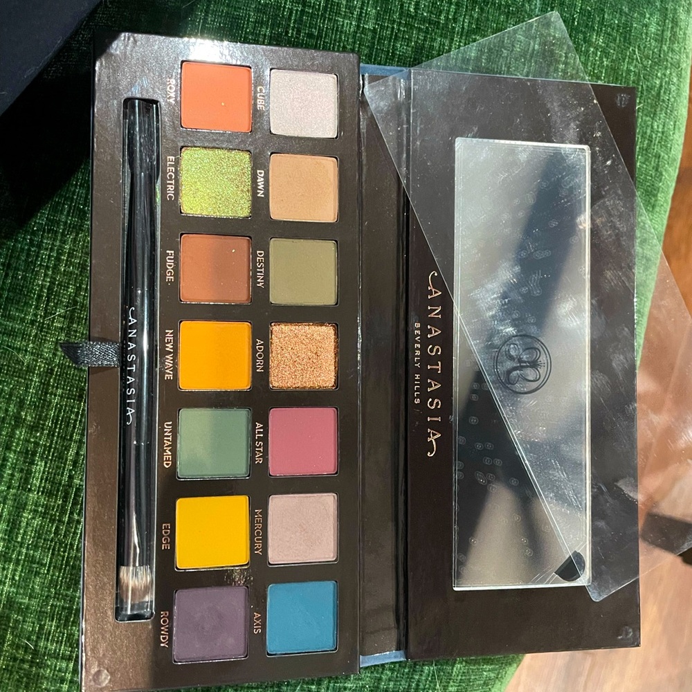 Anastasia SUBCULTURE Eye Shadow Palette